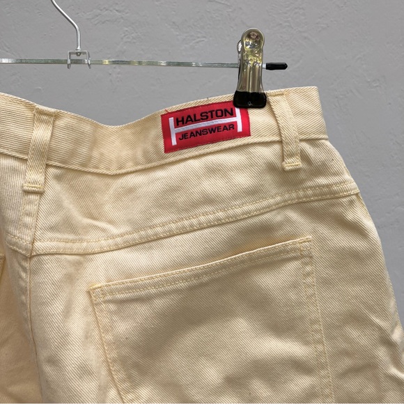 HALSTON vintage pale yellow denim shorts - Picture 4 of 6